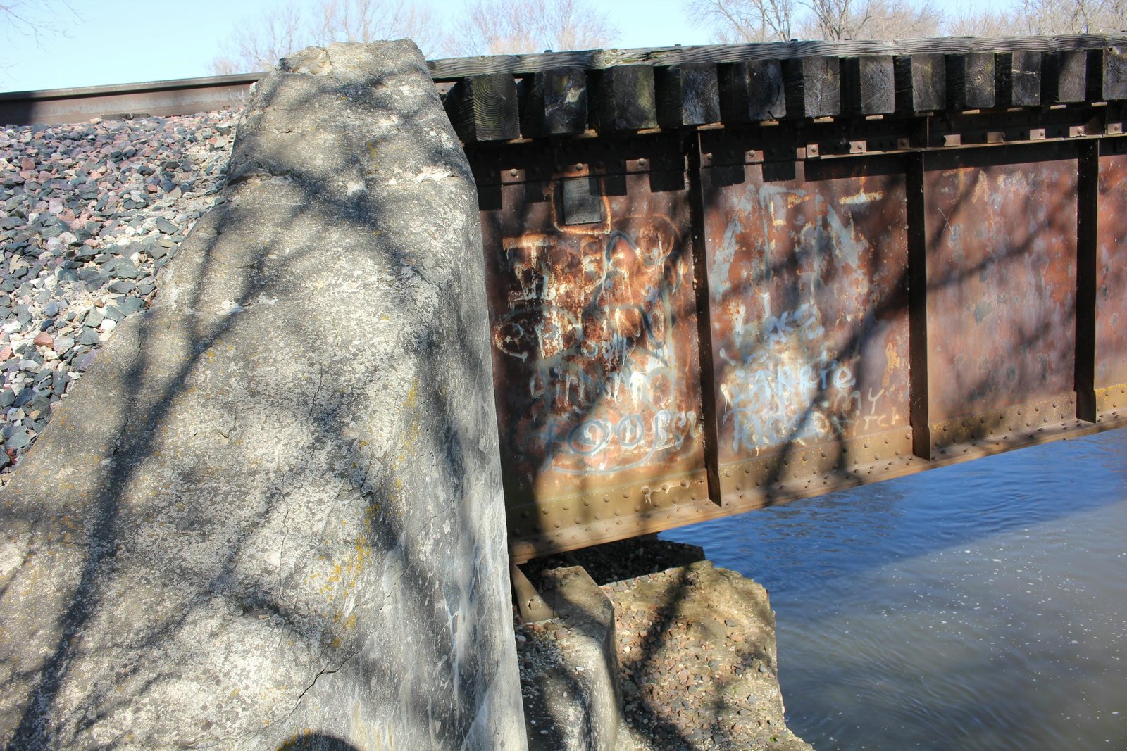 South abutment